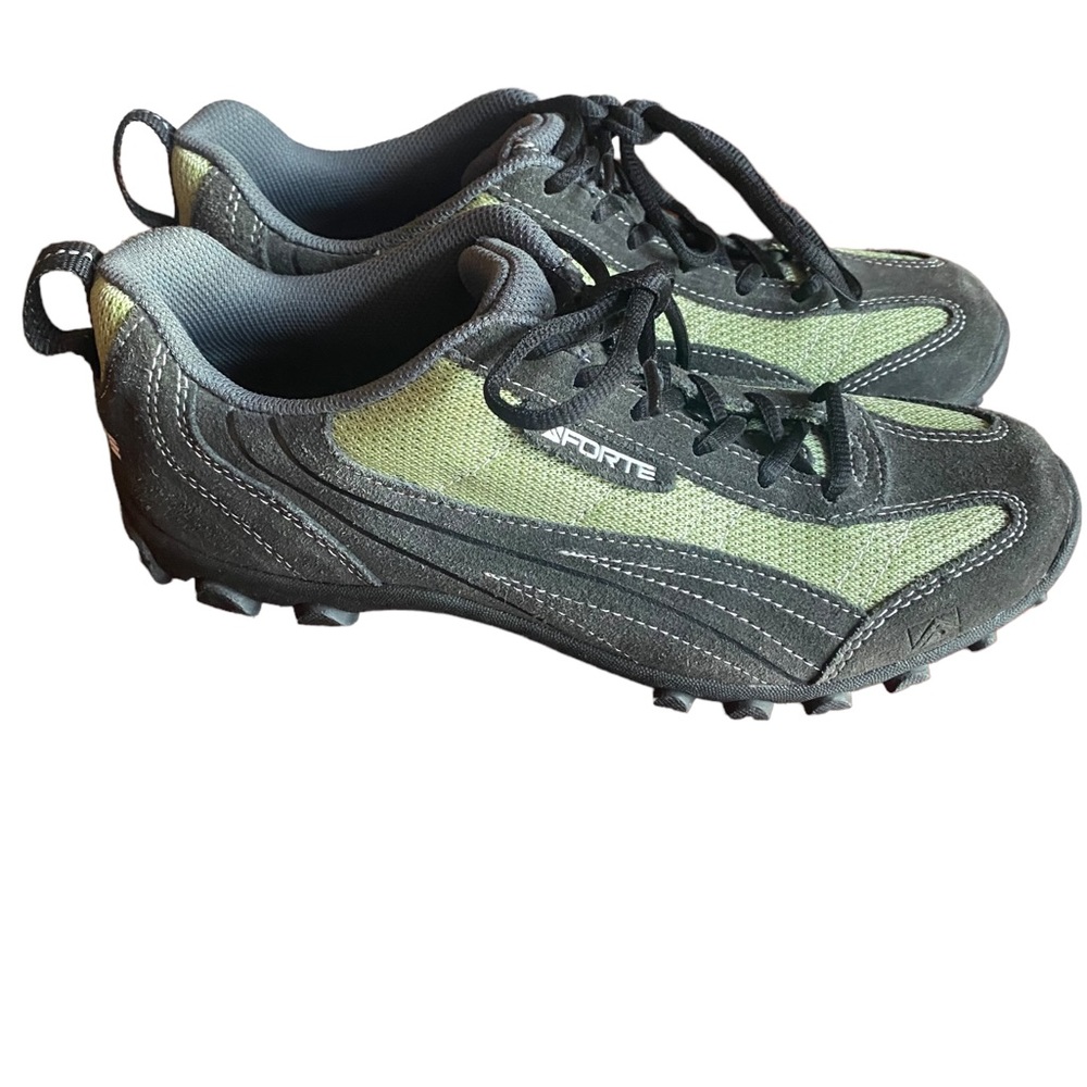 FORTE Mens like new cycling Sz 7 (40) leather upper.